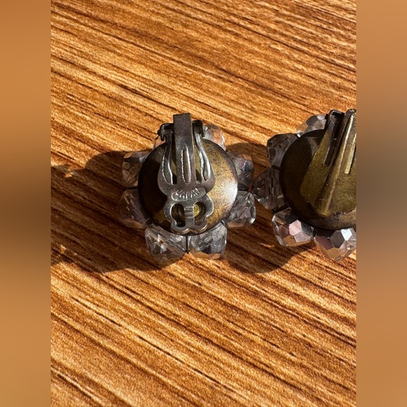 50s-60s Vintage Silver Beaded Rhinestone Clip on Earrings - Picture 3 of 7